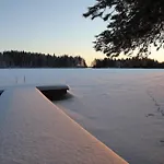 Tahkon Riihiranta - 4 Bedroom By The - Tasokas Tilava Rantamoekki Willa Tahkovuori