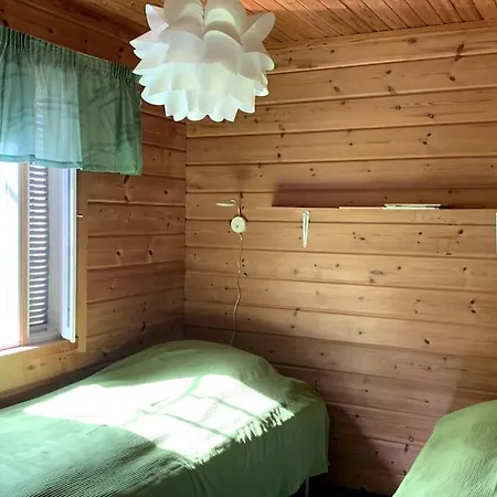 Tahkon Riihiranta - 4 Bedroom By The - Tasokas Tilava Rantamoekki *