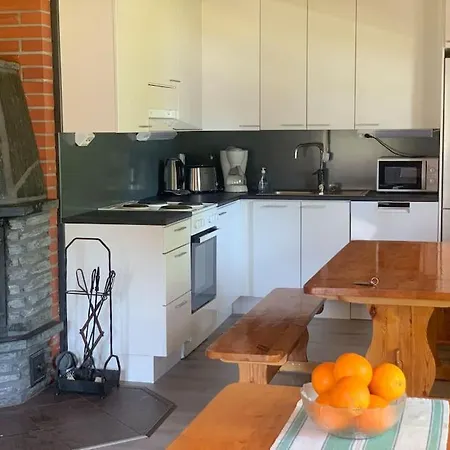 Tahkon Riihiranta - 4 Bedroom By The - Tasokas Tilava Rantamoekki