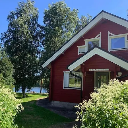 Tahkon Riihiranta - 4 Bedroom By The - Tasokas Tilava Rantamoekki Villa Tahkovuori