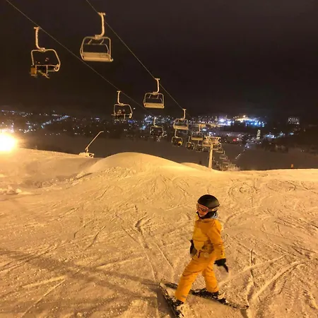 Villa Tahkon Riihiranta - 4 Bedroom By The - Tasokas Tilava Rantamoekki Tahkovuori