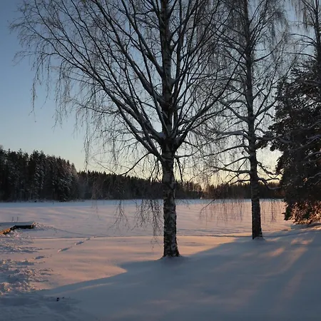 Tahkon Riihiranta - 4 Bedroom By The - Tasokas Tilava Rantamoekki