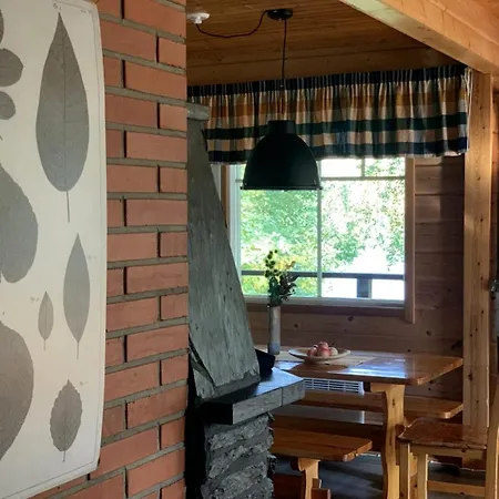 Tahkon Riihiranta - 4 Bedroom By The - Tasokas Tilava Rantamoekki Villa *