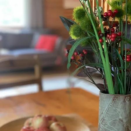 Tahkon Riihiranta - 4 Bedroom By The - Tasokas Tilava Rantamoekki *