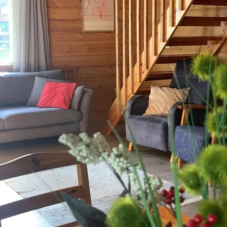 Tahkon Riihiranta - 4 Bedroom By The - Tasokas Tilava Rantamoekki * Tahkovuori