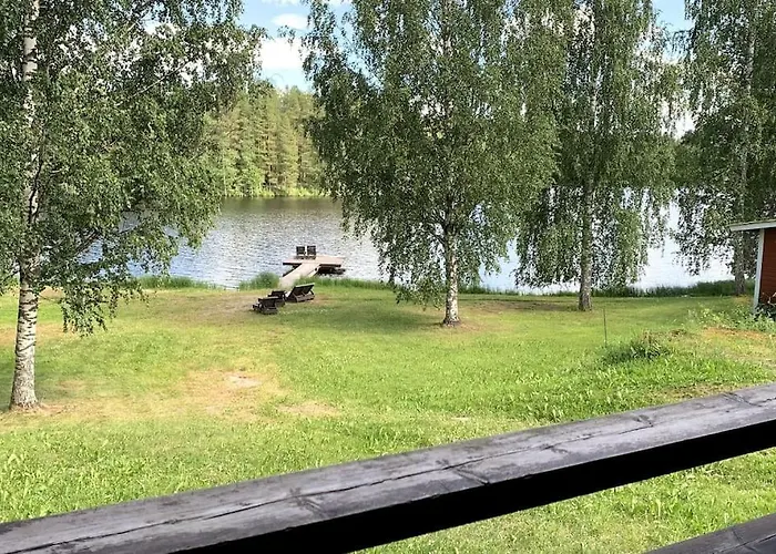 别墅 Tahkon Riihiranta - 4 Bedroom By The - Tasokas Tilava Rantamoekki *