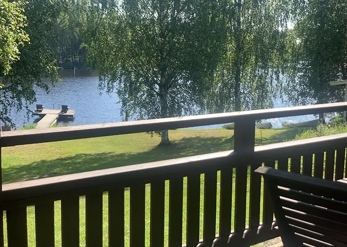 Tahkon Riihiranta - 4 Bedroom By The - Tasokas Tilava Rantamoekki 别墅