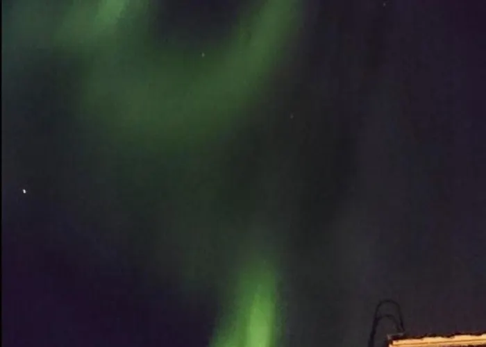 Tahkon Riihiranta - 4 Bedroom By The - Tasokas Tilava Rantamoekki 别墅